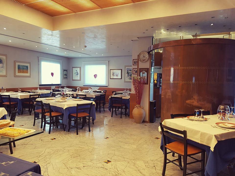 Hotel Intervallo Torre Lapillo Kültér fotó